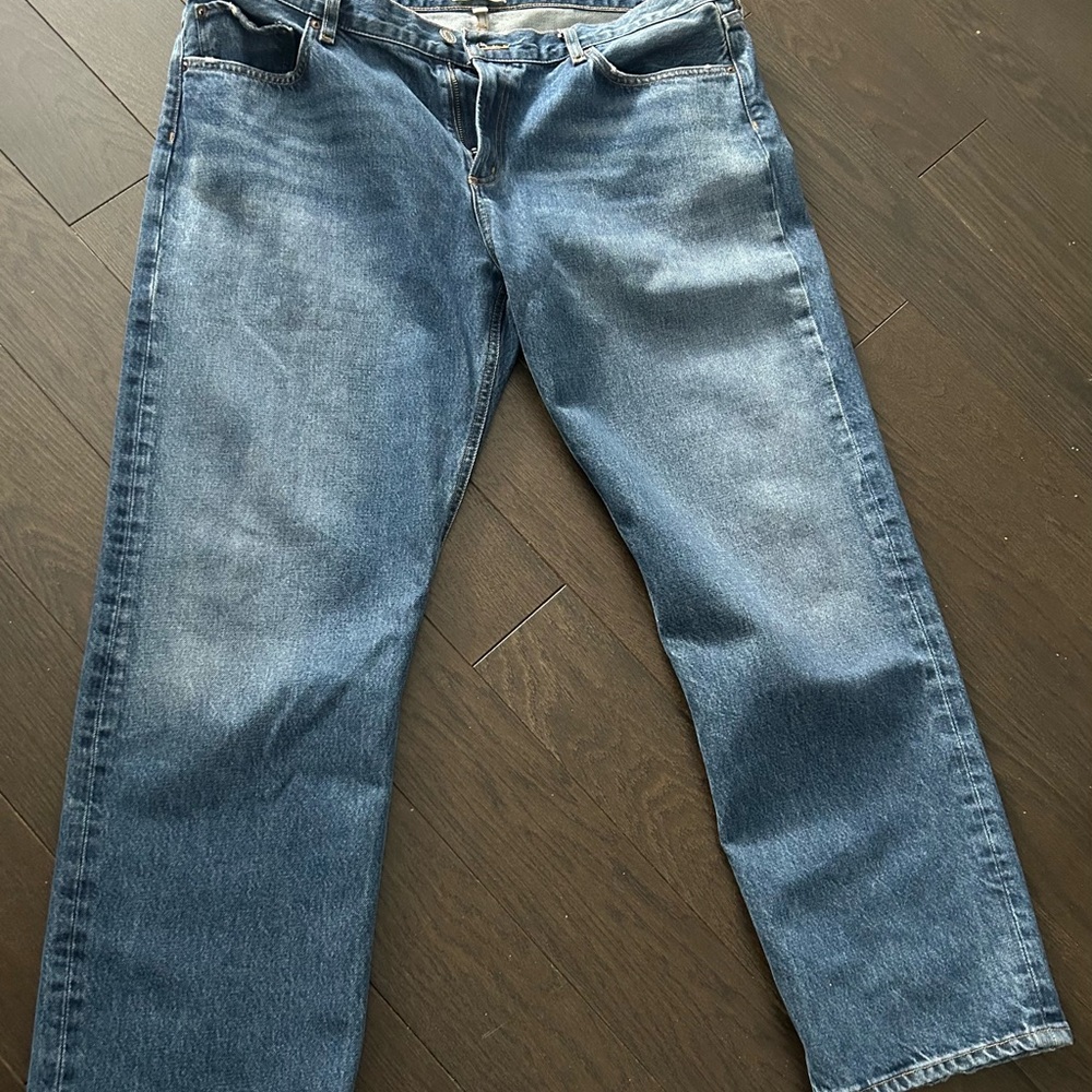 AGOLDE Amber low rise straight jeans 
Waist 20”
Waist to crotch 10”